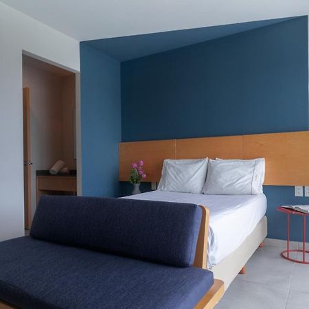 Livup Suites En Zona Iteso Zapopan Exterior foto
